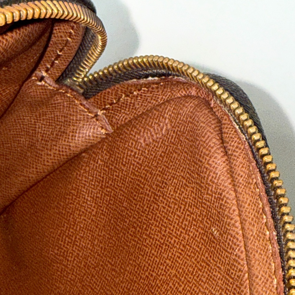 Auth Louis Vuitton wristlet clutch - Picture 2 of 11
